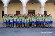 FOTO TEAM 2008.JPG (455046 byte)